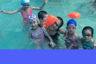 Lớp dạy học bơi cho trẻ, cho bé tại Hà Nội hè 2015